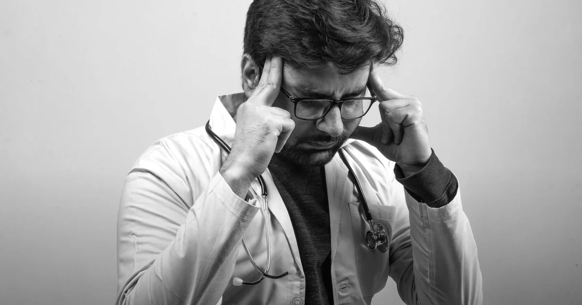 Por qué duele que te ignoren: la ciencia del dolor social